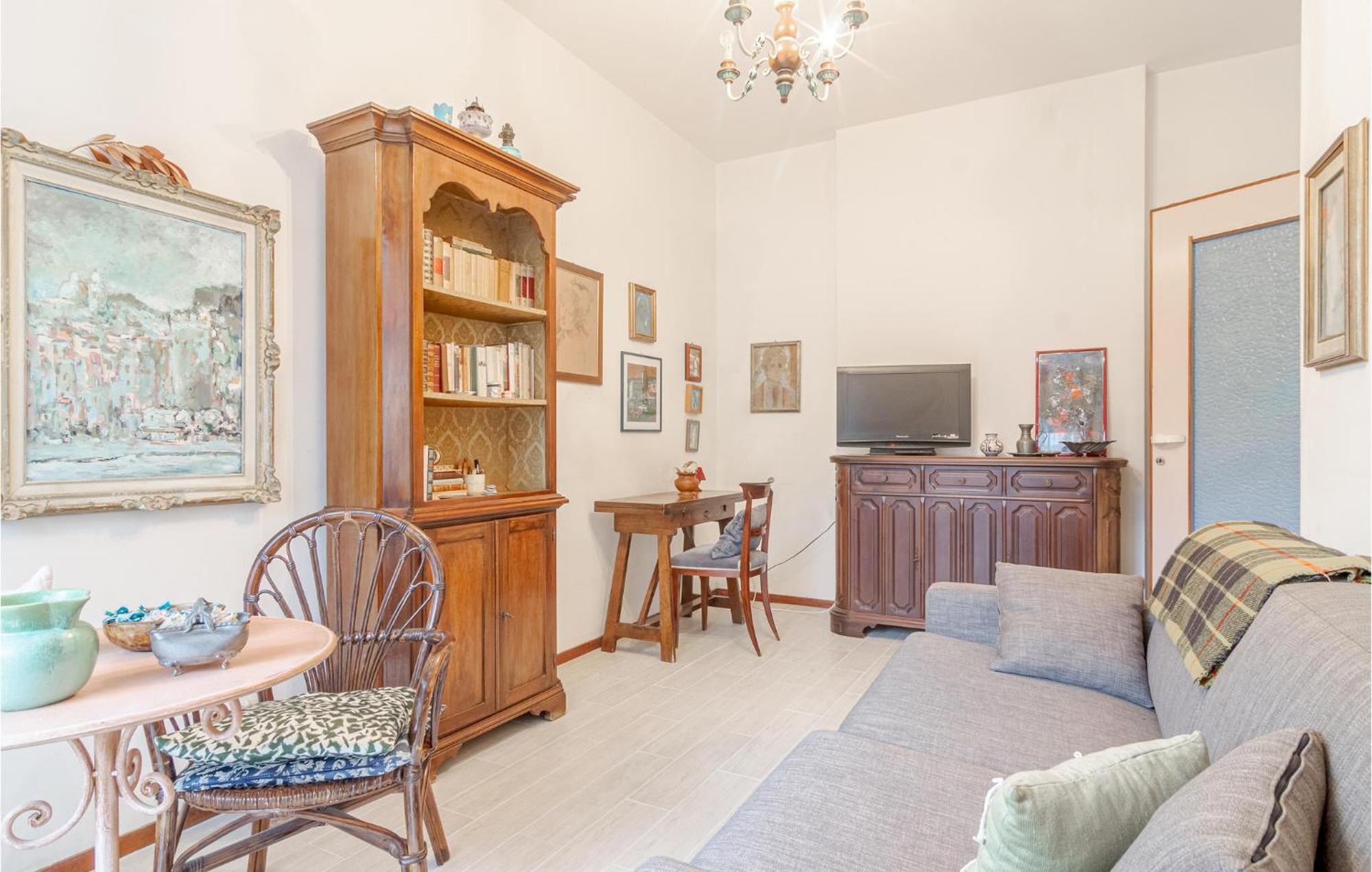 1 Bedroom Lovely Apartment In Rapallo Exterior foto